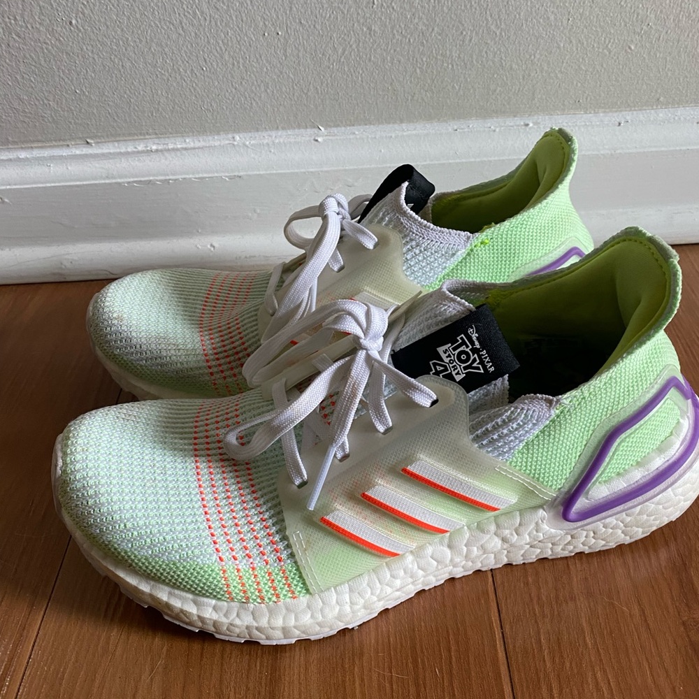 Adidas | Toy Story 5.5W